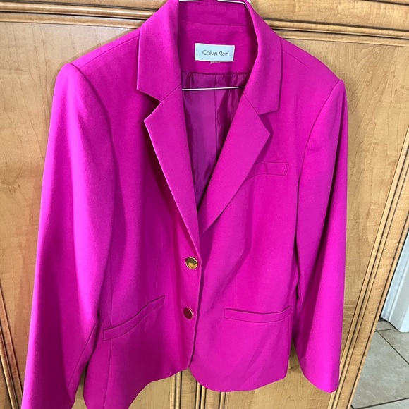 Calvin Klein Jackets & Blazers - 💥 Calvin Klein 💥 XL Fuschia Blazer